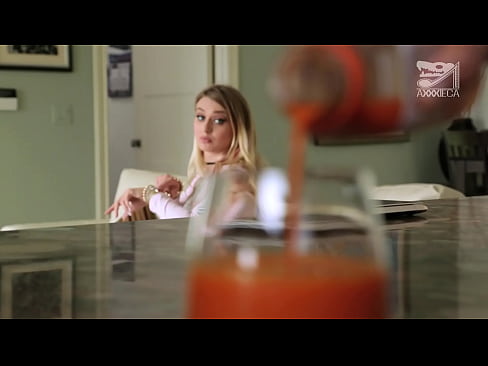 ❤️ Духтари гарм бо аллаҳои калон ва киска қатъӣ аз зиёнкор хурӯс мегирад, аммо хеле душвор аст ️❌ Порнои мақъад дар tg.tube-sexer.ru ❌️